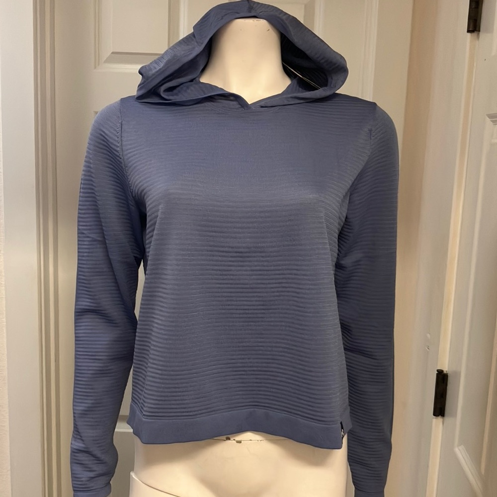 Under Armour Athletic/Athleisure Hoodie, S, NWT!